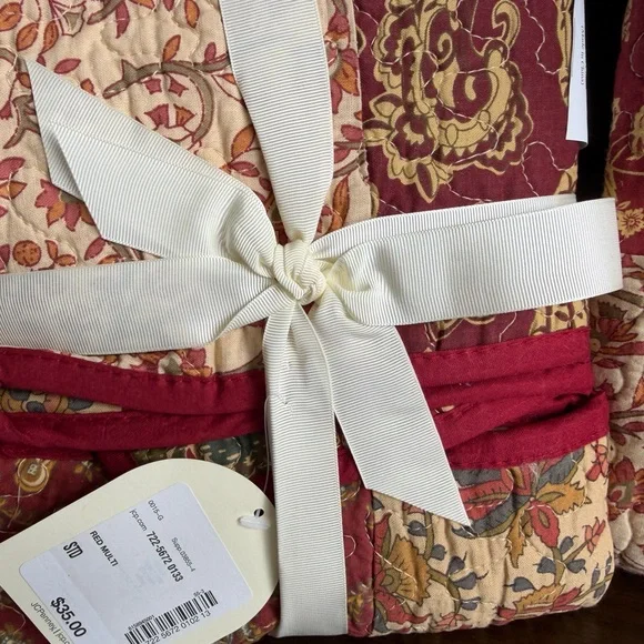 Stanfield/ JCPenney Quilt  and shams (2) Full/ Queen - Picture 2 of 8